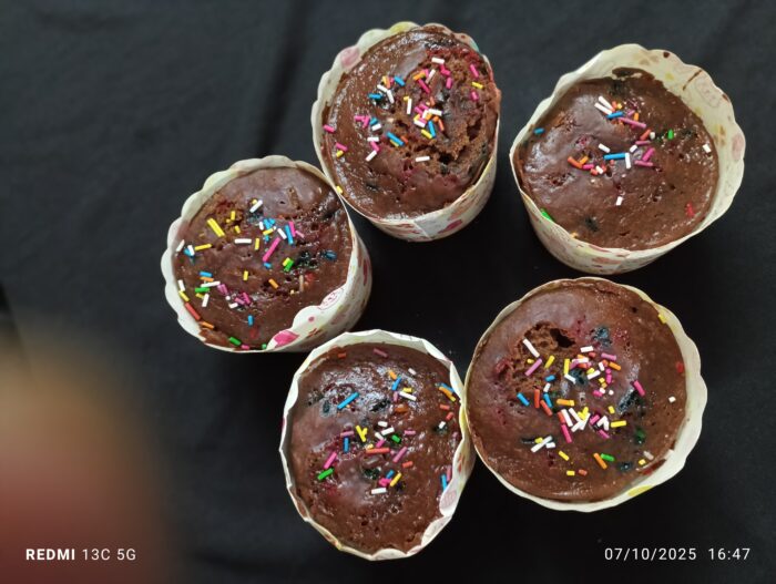 Eggless chocolate cake
